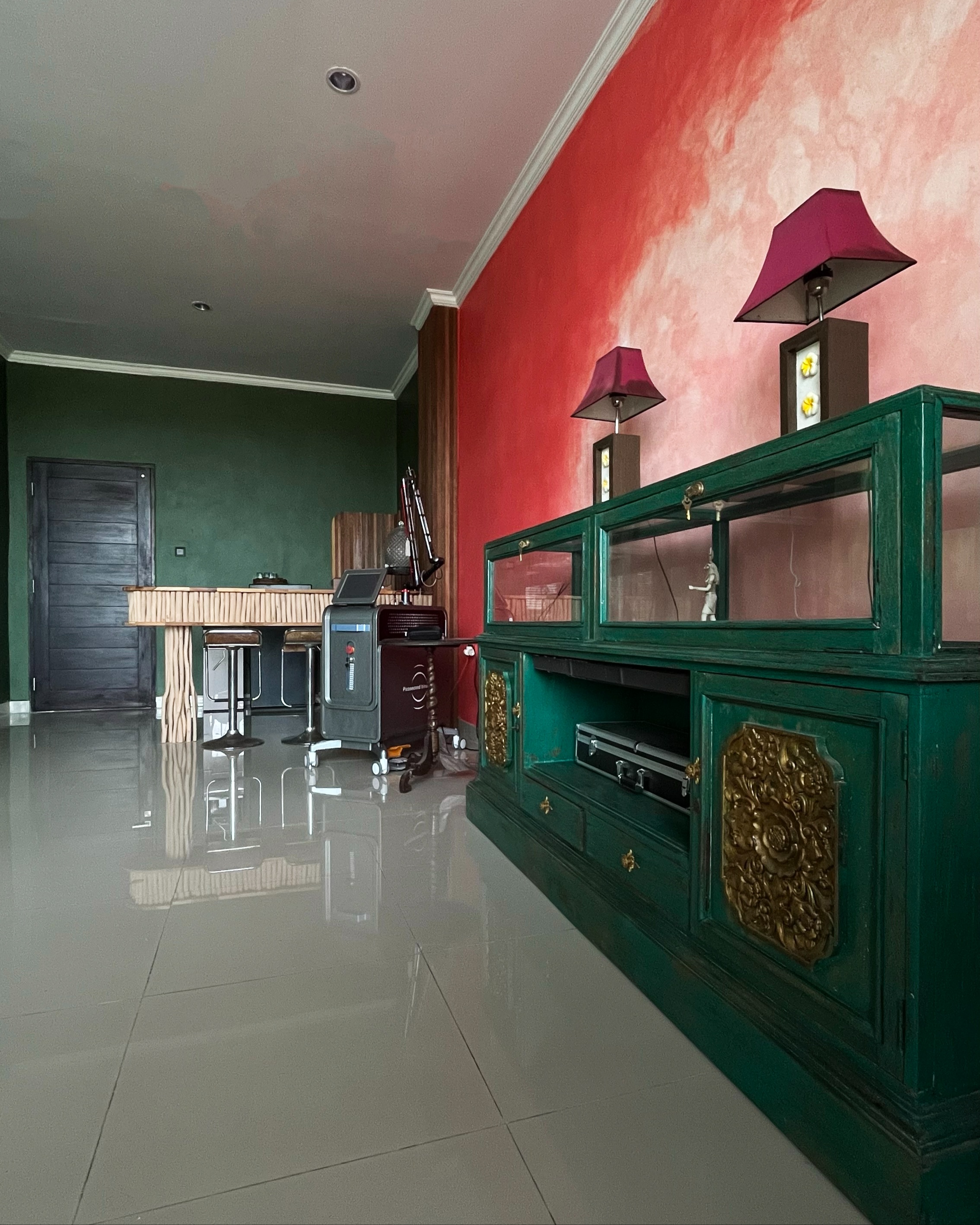 Samadhi studio interior 10